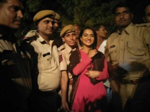 Aastha Chaudhary Instagram - Because everyone is posting & mujhe fomo ho raha tha😄😄
#2016