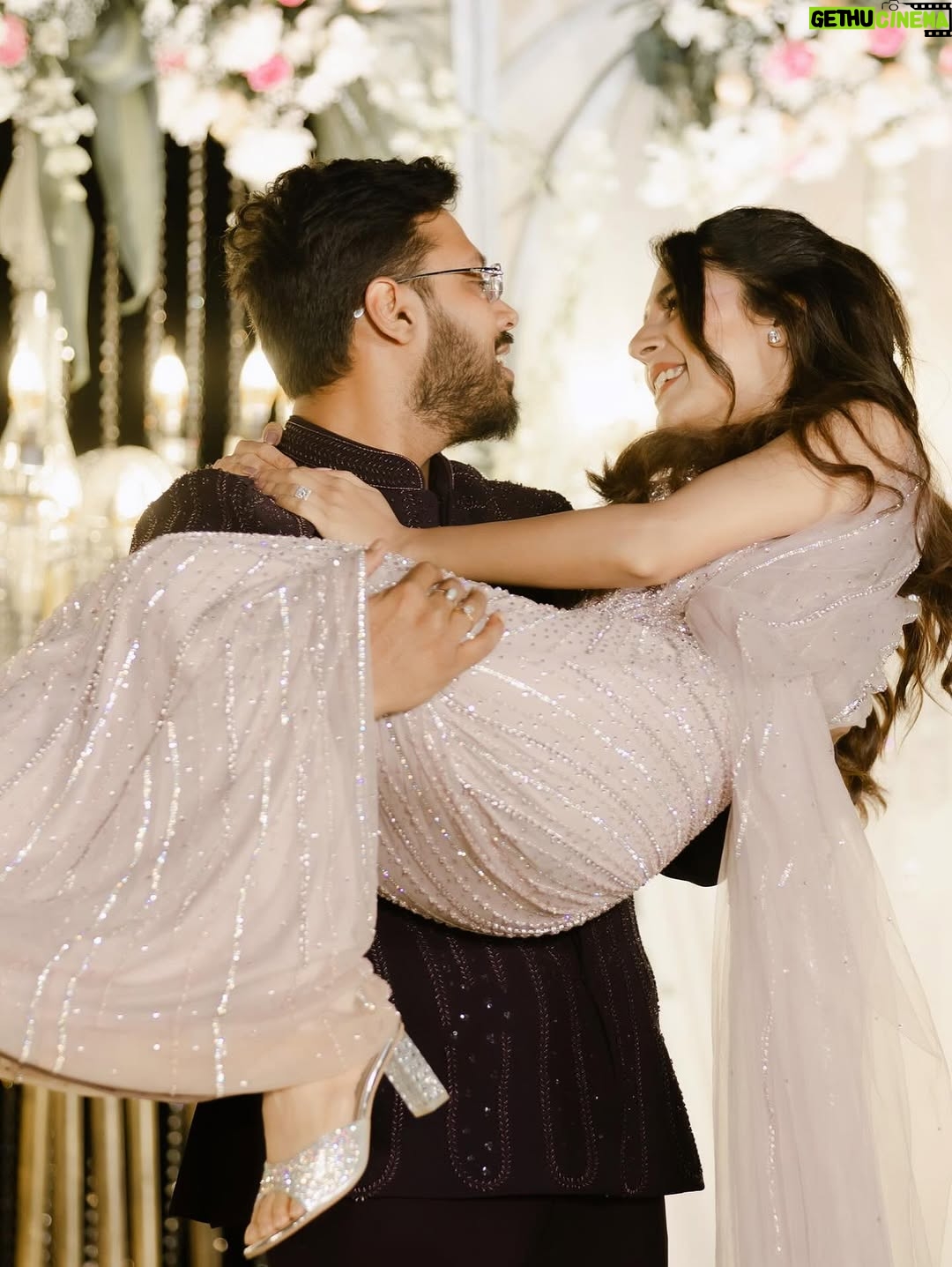 Adrija Addy Roy - 203.6K Likes - This…Us…Forever @vignuesh1 ♥️🧿
 25•01•26 💍

#Engagement_of_AV #AdrijaRoy #VignueshIyer .