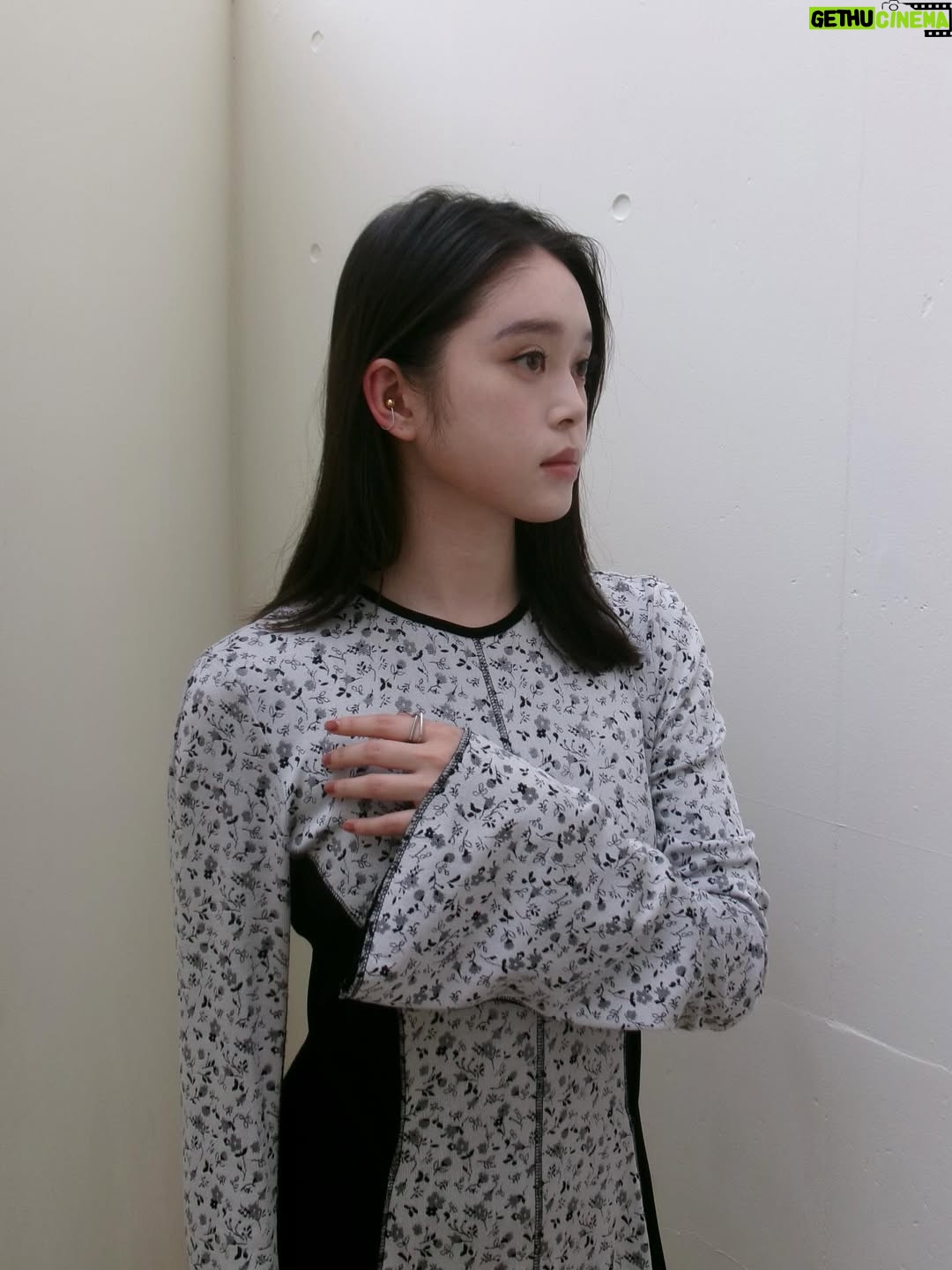 Akari Takaishi - 20.5K Likes - 「GALAC」3月号発売中です。
インタビューなどもあります！よろしくお願いします☺︎
#GALAC 
stylist @kanedakenshi 
h&m @ayasumimoto