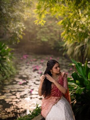 Akshatha Ajit Instagram - 🌸💕
P.C @karthikha_photography 
MUA @ratnamakeupartist 
Outfit @zenoraofficial_ 
Hairstylist @nishi_hairstylist_drapist 
Location @sppgardens