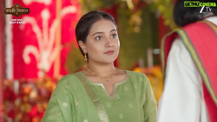 Akshita Mudgal - 96.3K Likes - Apne Mata-Pita ki khushi ke liye sab kuch karti hai, Radhika sirf ghar par hi nahi office mein bhi apni zimmedaariyaan nibhaati hai. 

Dekhiye #LakshmiNiwas har roz, raat 8 baje, sirf #ZeeTV par. 

#Radhika #ZeeTVReels #AapkaApnaZeeTV 

@akshitamudgal
