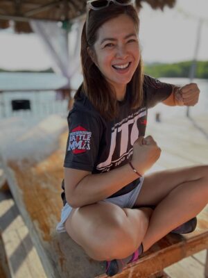 Alice Dixson Instagram - I love the Filipino spirit. 
And was so happy to learn of a new and upcoming all original sport na proudly Pinoy. 
Ever heard of #JuegoTodo ? 
Kauna-unahang Professional Filipino hybrid martial arts sport.
Wanna know more?
@juegotodophilippines 
Manood Tayo at suportahan ang sariling atin 🇵🇭