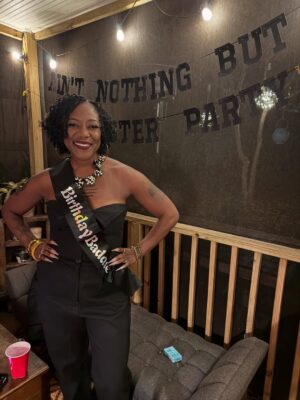 Alicia Garza Instagram - Full moon. A long hot bath with honey and florida. Dancing with my loves from near and far. 90s hip hop and R&B. After parties with lemon pepper and a lot of love. At 535am we was still at it, and that’s why I love yall. Ifa brought me the clearest reminders of who my real ones are. That love and joy are abundant, even still. I am so deeply grateful for the friendships that I have, for the loved ones in my life. I am 45 and alive and for that I am deeply humbled. I do not take it for granted, especially right now. This year I am calling in more dance parties, tending to my friendship gardens, doubling down on gathering and strategy, and continuing to work on my self so that I don’t bleed on people who didn’t cut me. This year and for the years to come, eagles only. No chickens.