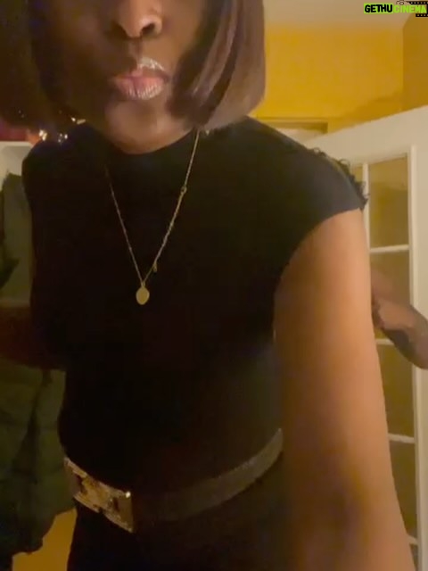 Alicia Garza - 714 Likes - Full moon. A long hot bath with honey and florida. Dancing with my loves from near and far. 90s hip hop and R&B. After parties with lemon pepper and a lot of love. At 535am we was still at it, and that’s why I love yall.  Ifa brought me the clearest reminders of who my real ones are. That love and joy are abundant, even still. I am so deeply grateful for the friendships that I have, for the loved ones in my life. I am 45 and alive and for that I am deeply humbled. I do not take it for granted, especially right now. This year I am calling in more dance parties, tending to my friendship gardens, doubling down on gathering and strategy, and continuing to work on my self so that I don’t bleed on people who didn’t cut me. This year and for the years to come, eagles only. No chickens.