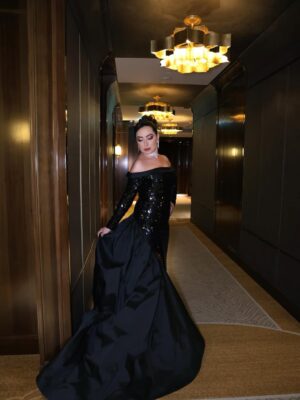 Amal Arafa Instagram - 💎
Dress by: @creafashionofficial
Jewellery by: @alaqili_jewelery
Makeup artists :@ariam_center
Hairstylist :@hair_style_ghinwa
Photo by: @farahphotograph
Special thanks @bloomvision.agency
#joyawards