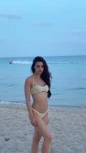 Actress Amanda Obdam HD Photos and Wallpapers January 2026
