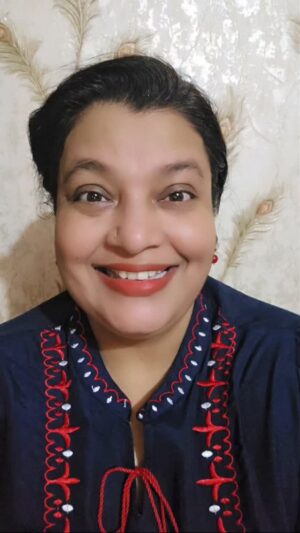 Ambika Ranjankar Instagram - #गुरूvaar #loveforlanguages #languagelover #languagelearning #polyglot #newlanguage #paper
