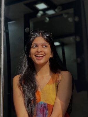 Ananthika Sanilkumar Instagram - Let me be your sanskari❌️ singarii✅️🦋😌 
.
.
Top: @tarambymyriti