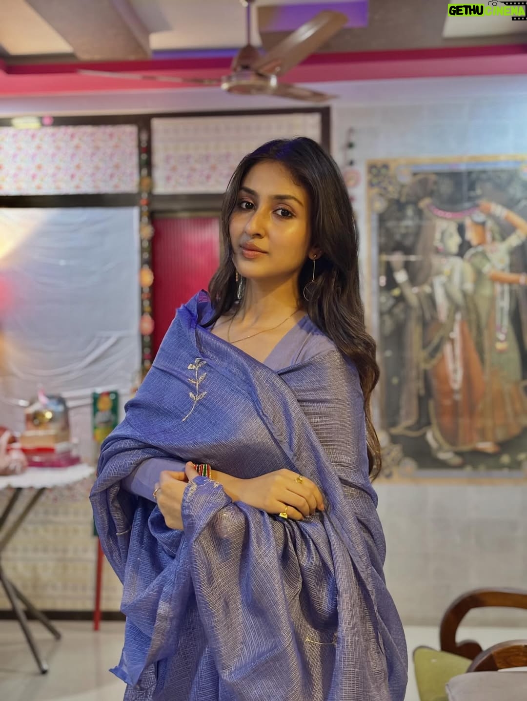 Anchal Sahu - 143.1K Likes - Wrapped in warmth of Diwali bliss✨🫶🏻

शुभ दीपावली🪔🌸