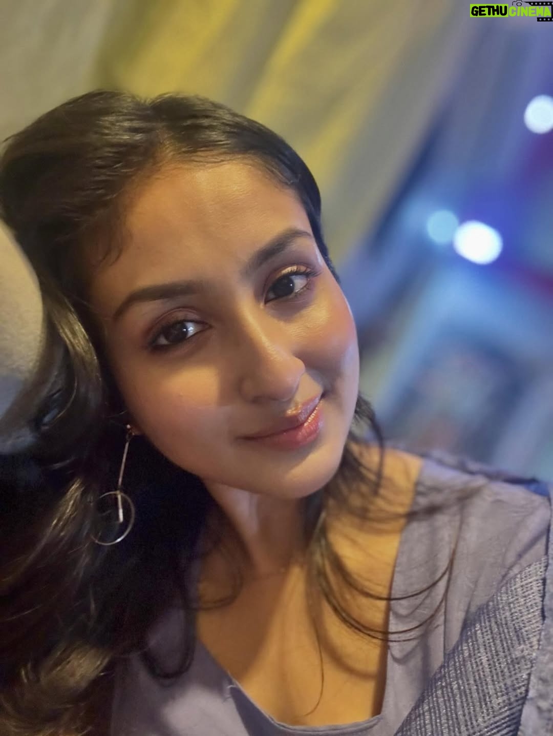 Anchal Sahu - 143.1K Likes - Wrapped in warmth of Diwali bliss✨🫶🏻

शुभ दीपावली🪔🌸
