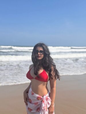 Angana Roy Instagram - Sunscreen and good decisions 🌊🌅☀️❤️