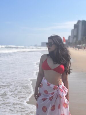 Angana Roy Instagram - Sunscreen and good decisions 🌊🌅☀️❤️