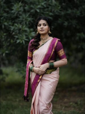 Angelin B Instagram - #Parasakthi audio launch 
🧿💫

Photography @shajin_ray 
Jewellery @chennai_jazz