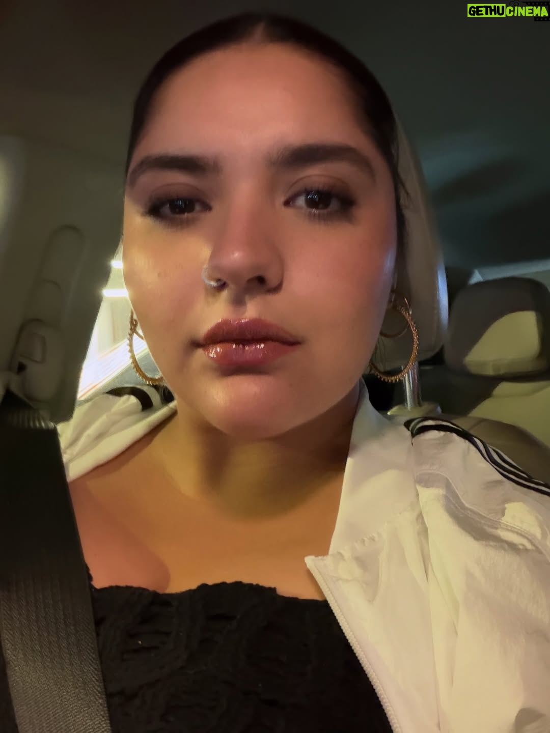 Anjali Anand - 33.9K Likes - … chalti hoon main taaron par ✨