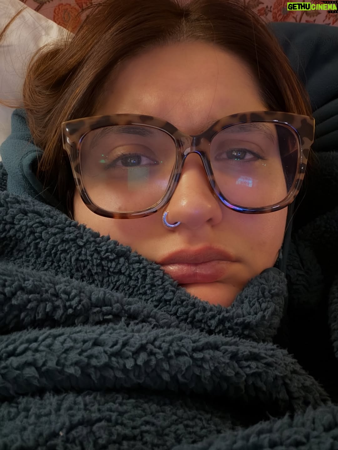 Anjali Anand - 33.9K Likes - … chalti hoon main taaron par ✨