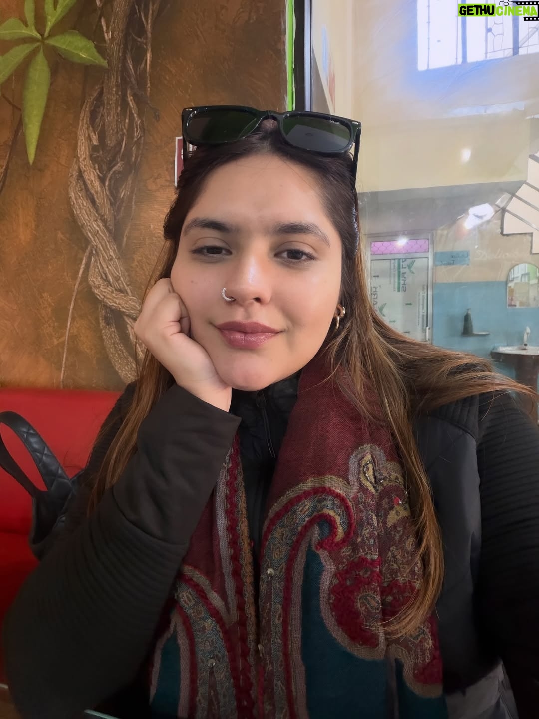 Anjali Anand - 33.9K Likes - … chalti hoon main taaron par ✨