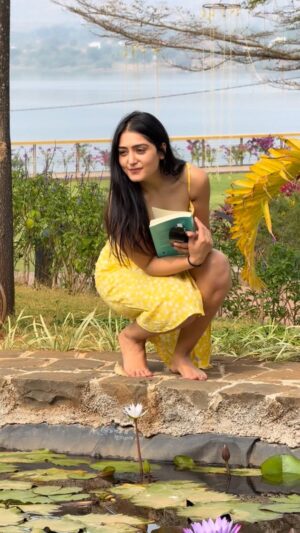 Anjali Tatrari Instagram - No Makeup, No filters, no rush, just me and a slow morning. Learning to pause, live fully, love life as it comes, and stay thankful for every small, sunlit moment 🌻
Location - @riveria.resort
#pause #trending #gratitude #sun