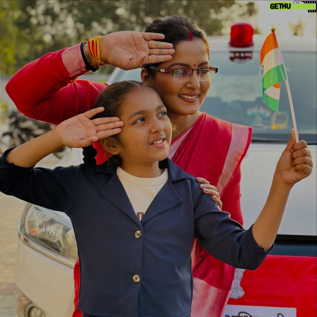 Anjana Singh - 61.5K Likes - Saluting The Tricolour Today And Always .
#happyrepublicday🇮🇳 
🇮🇳 🇮🇳🇮🇳
🇮🇳🇮🇳
🇮🇳
Jai Hind Jai Bharat 🫡