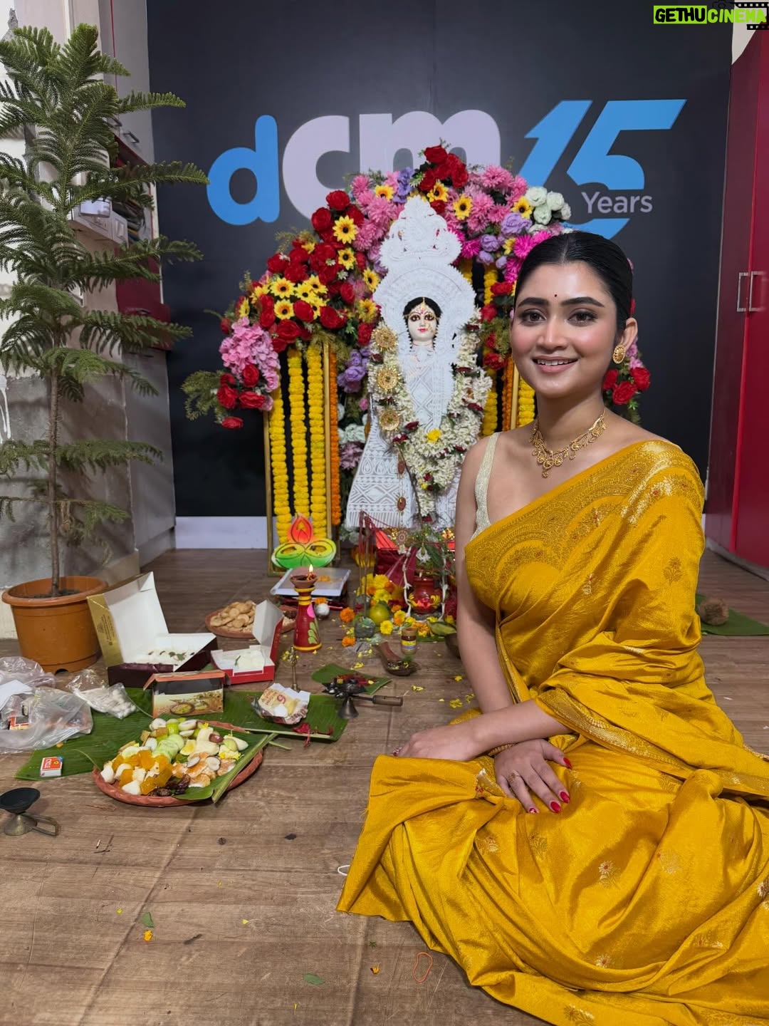 Ankita Mallick - 74.1K Likes - Saraswati Pujo 2026-Part 1 

#DCM15 #saraswatipuja #saraswatipuja2026 #saraswati #saraswatipujo