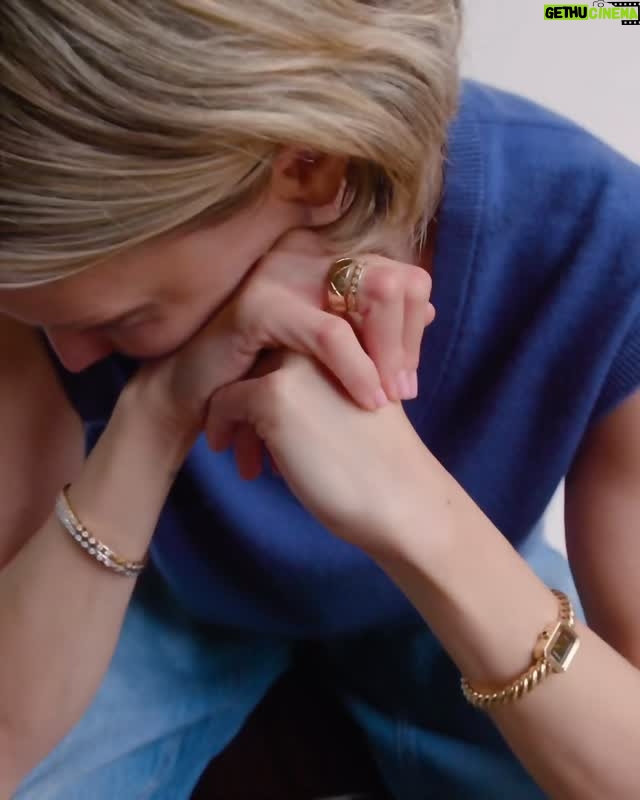 Annabelle Dexter-Jones - 424 Likes - Never late. Premiere Galon  X 

#chanelpremiere
@chanelofficial 
#workingwithchanel