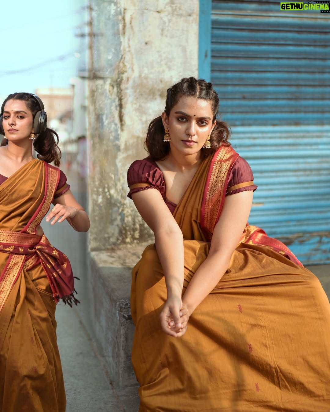 Ansha Mohan - 53.5K Likes - Nari in Saree🥻

.
Saree @garggyboutique