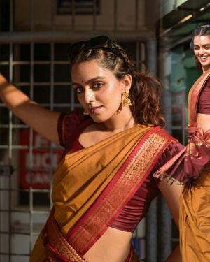 Ansha Mohan Instagram - Nari in Saree🥻

.
Saree @garggyboutique