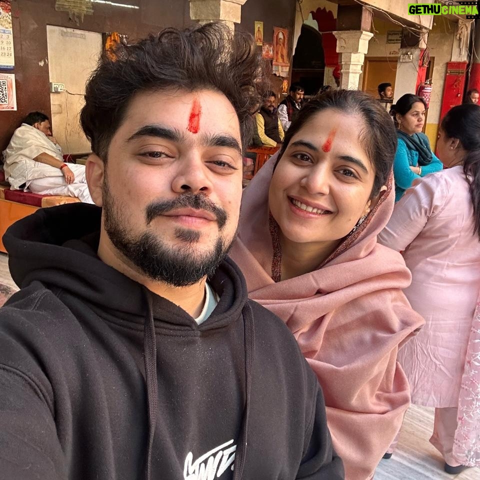 Anshul Chauhan - 10K Likes - @ateetsinghh 💕