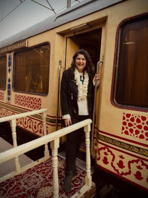 Anshula Kapoor Instagram - Thursday, as seen through my camera roll ✨

Felt like a princess the moment I stepped onto the Palace on Wheels with @nexxusnewyork 🖤

The energy, the music, the people, the moments - everything felt perfectly in sync.

Impeccable hospitality, incredible food and a full hair styling salon created onboard (because luxury really is in the details), every element was thoughtfully curated. This was truly the kind of experience that doesn’t need exaggeration! 

Ending the day with dinner at the City Palace Jaipur was the perfect finale. 

Luxurious, indulgent, intentional.
An experience so unique, truly one of those days I know I’ll always remember 🖤

#Hosted