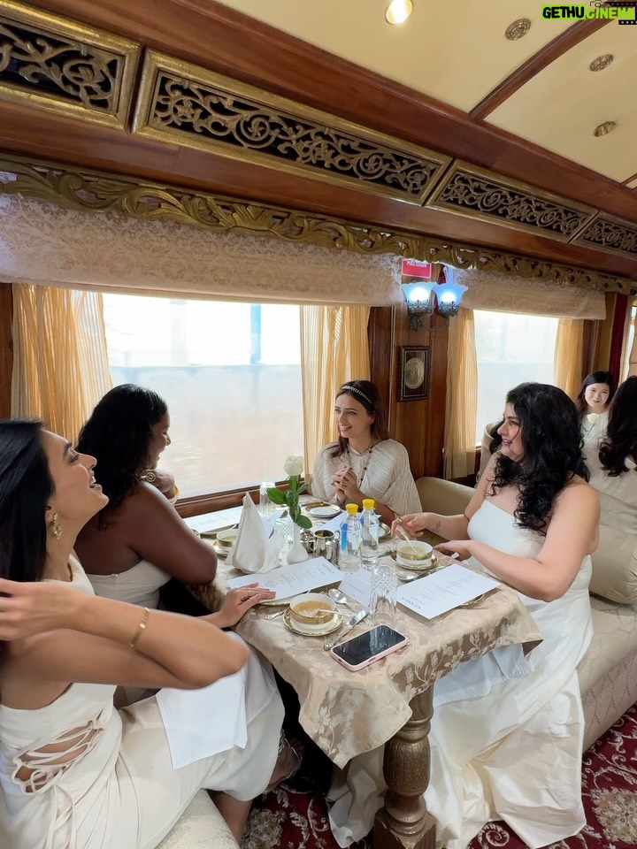 Anshula Kapoor - 50.7K Likes - Thursday, as seen through my camera roll ✨

Felt like a princess the moment I stepped onto the Palace on Wheels with @nexxusnewyork 🖤

The energy, the music, the people, the moments - everything felt perfectly in sync.

Impeccable hospitality, incredible food and a full hair styling salon created onboard (because luxury really is in the details), every element was thoughtfully curated. This was truly the kind of experience that doesn’t need exaggeration! 

Ending the day with dinner at the City Palace Jaipur was the perfect finale. 

Luxurious, indulgent, intentional.
An experience so unique, truly one of those days I know I’ll always remember 🖤

#Hosted
