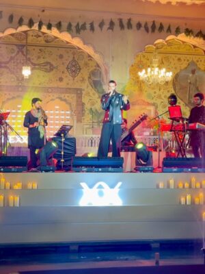 Anshula Kapoor Instagram - Thursday, as seen through my camera roll ✨

Felt like a princess the moment I stepped onto the Palace on Wheels with @nexxusnewyork 🖤

The energy, the music, the people, the moments - everything felt perfectly in sync.

Impeccable hospitality, incredible food and a full hair styling salon created onboard (because luxury really is in the details), every element was thoughtfully curated. This was truly the kind of experience that doesn’t need exaggeration! 

Ending the day with dinner at the City Palace Jaipur was the perfect finale. 

Luxurious, indulgent, intentional.
An experience so unique, truly one of those days I know I’ll always remember 🖤

#Hosted