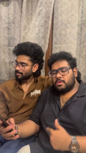 Anu Anand Instagram - Random jamming with my friends ❤️ ‘vaaji vaaji’
@arrahman sir’s magic 

Vc @mukundkrajeshofficial thambi ❤️