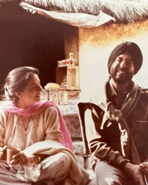 Anya Singh Instagram - #Border2 released over the weekend and the love for the film has been overwhelming. 
I’m grateful to have had the privilege to be a part of this iconic franchise which pays tribute to our armed forces and their families whose courage, strength (both mental & physical) and selflessness remain unmatched.
The film holds immense emotional value for me as it is based on the 1971 war, one of the two wars my Nana, Lt. Col. Manjit Singh Paintal fought. My Nana, then Maj. MS Paintal of the 72 Armoured Regiment led the final counter-attack at Darh Crossing, across the Manawar Tawi in Chhamb, which broke the Pakistan offensive in the area.
Border 2 has given me the opportunity to show my gratitude to my Nana through my art for the unwavering support, love and humour he has always provided me with. And of course my Nani, his greatest strength.🧿✨

I’m so proud to be your granddaughter. To our armed forces, I thank you & salute you

Wishing everyone a very Happy Republic Day. Jai Hind! 🇮🇳

Slide 2 
At the frontline at Rajouri 

Slide 4 
Receiving the regimental flag for 2nd Lancers from president Dr. Radhakrishnan 

Slide 5
At the wreathe laying ceremony at his 72 armd regt ( December 2025 )

Slide 9 
His regiment giving him a surprise birthday
