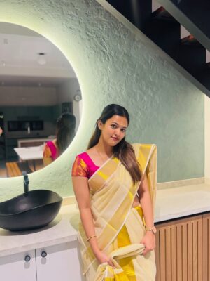 Aparna Das Instagram - 🦢