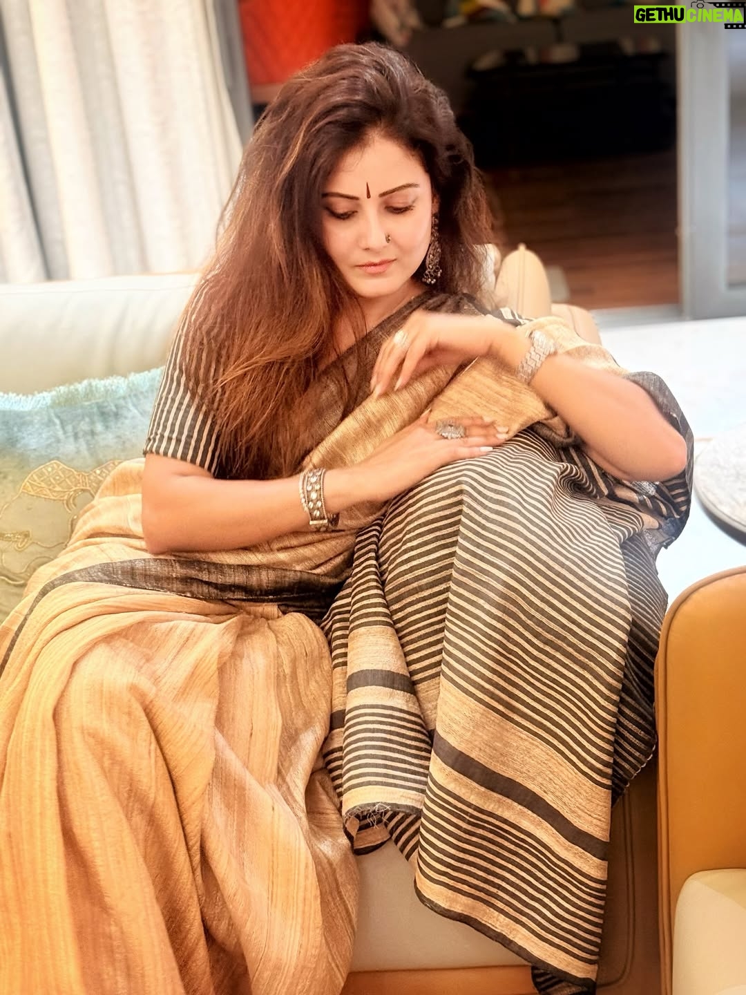 Archana Gupta - 6.5K Likes - No words, only magic ✨ 
.
.
.
.
.
#saree #indianethnicwear #aesthetic #actress #casting