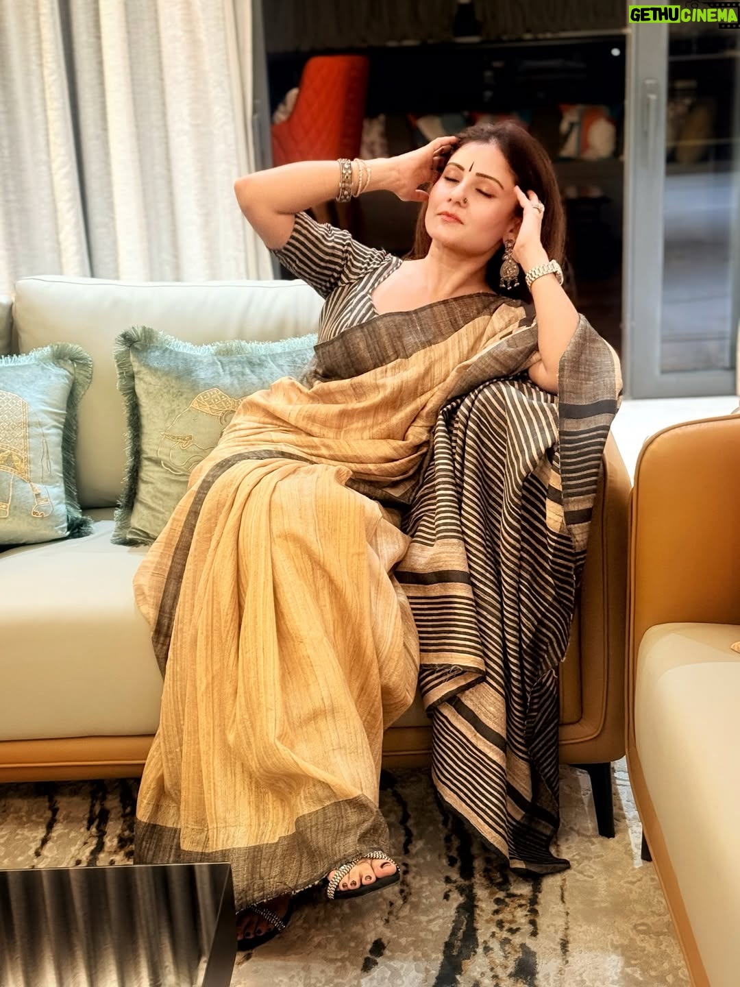 Archana Gupta - 6.5K Likes - No words, only magic ✨ 
.
.
.
.
.
#saree #indianethnicwear #aesthetic #actress #casting