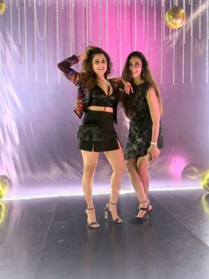 Archana Gupta Instagram - Write it on your heart that every day is the best day in the year. On this note Wishing you all 
A VERY HAPPY NEW YEAR 🥳 🤩✨💕😇
.
.
.
.
#newyear #2026 #behappy #love #classystyle