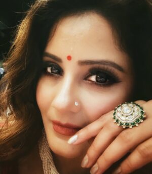 Archana Gupta Instagram - ♥️
.
.
.
.
{ Saree, Sari Fashion, Red, Christmas vibes, fashionable, love, Trending, Style, Pose, Possess, Smile, Attitude }
.
.
#saree #sareefashion #mystyle #classystyle #expression #actress #auditions #castingdirector #stylemepretty #makeup #fashionista #archanagupta #tbt #instaphoto #trendsetter #trending #love