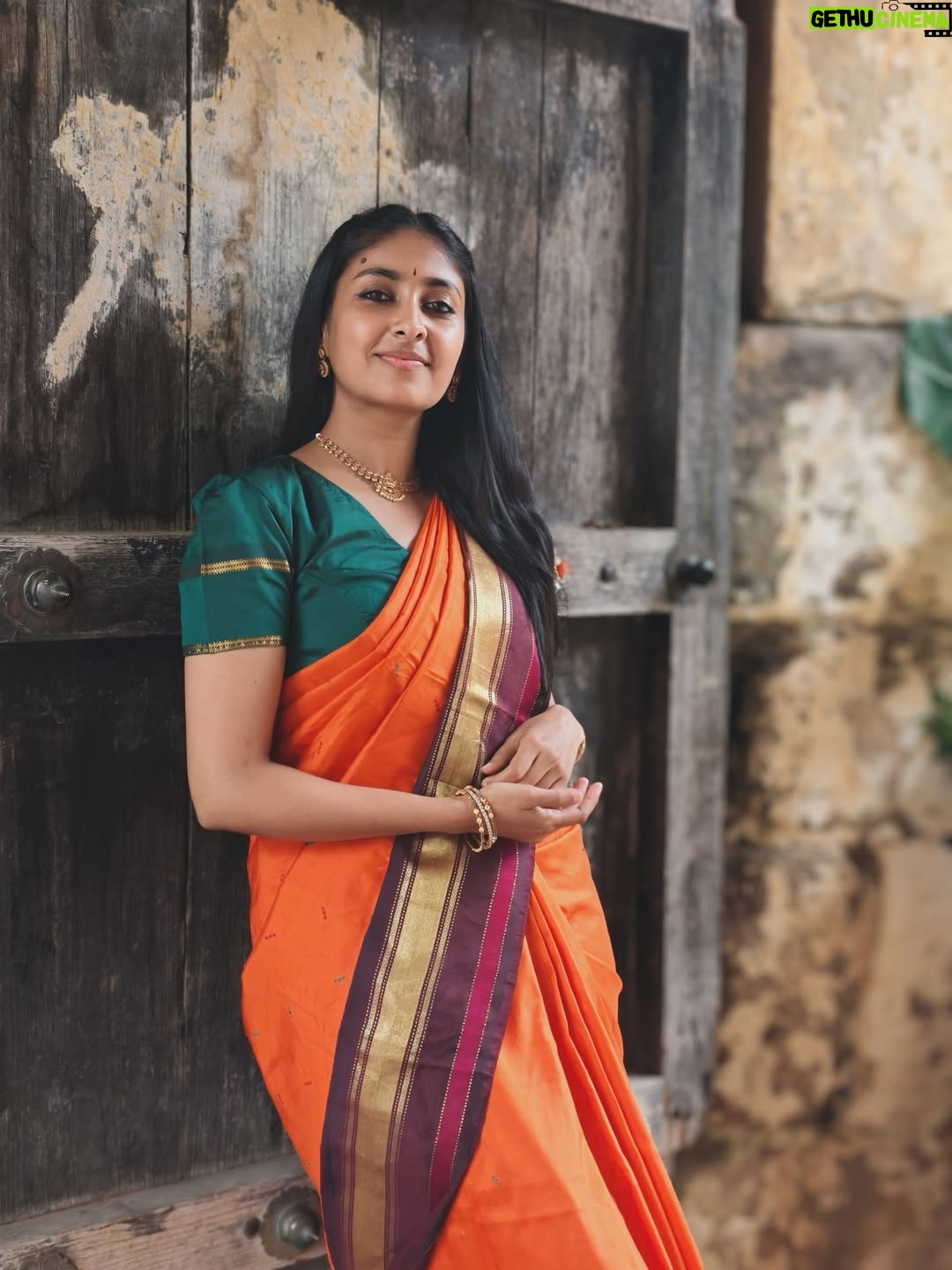 Archana Jois - 32.3K Likes - ಚಿನ್ನ, ಚೆನ್ನ ಚೆನ್ನ! 🦜