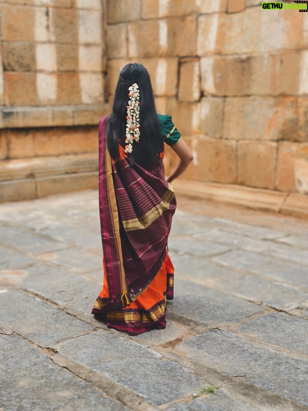 Archana Jois - 32.3K Likes - ಚಿನ್ನ, ಚೆನ್ನ ಚೆನ್ನ! 🦜