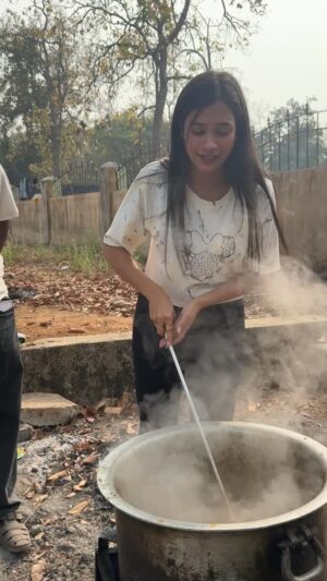 Archana Padhi Instagram - Sur Archana musical ❤️it’s BHOJI TIME 😍😍😍😍thanks to each and everyone for the love and bond we share ….❤️ for the efforts❤️🔥
🧿🧿🧿🧿🧿
Thanks to all the BHAI MANE 😍 redhakhol ❤️🙏🏻❣️for the cooperation 💝