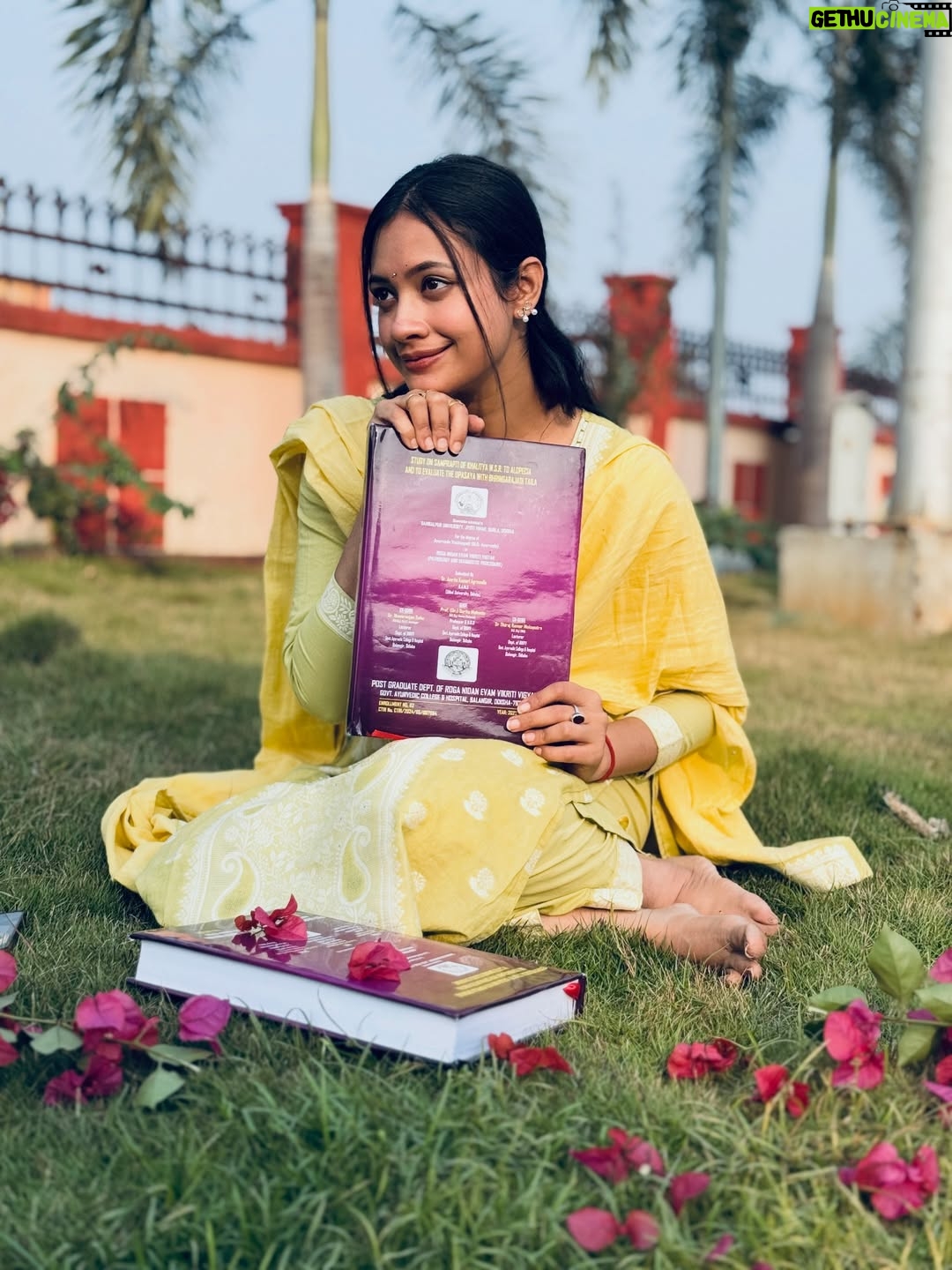 Archana Padhi - 50.4K Likes - After 3 years of hard work, research work, dedication, late nights, and endless learning — I finally submitted my thesis! 

This journey has been challenging, rewarding, and life-changing. I am forever grateful for the constant support and guidance of my guide Dr. Utkalini Nayak Mam and co-guide Dr Manoranjan Sahu sir ,the unwavering love and sacrifices of my parents, and the blessings of Maa SAMALEI 🙏❤️. 
This milestone is not just mine, but ours — thank you to everyone who believed in me. 
Onwards and upwards! 🎓✨
Balancing my professional life with my singing journey hasn’t been easy, but thank God for the energy that’s shining through today.❤️🙏🏻❤️🙏🏻❤️🙏🏻❤️🙏🏻
