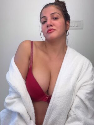 Archana Singh Rajput Instagram - Create Temptation…..💕🥰🙈