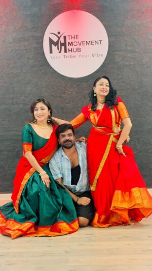Archana Suseelan Instagram - Time passed, but the rhythm of our friendship never skipped a beat. 💫💃🕺🏻💃✨🥰✌️⏳

Venue : @themovementhubkochi