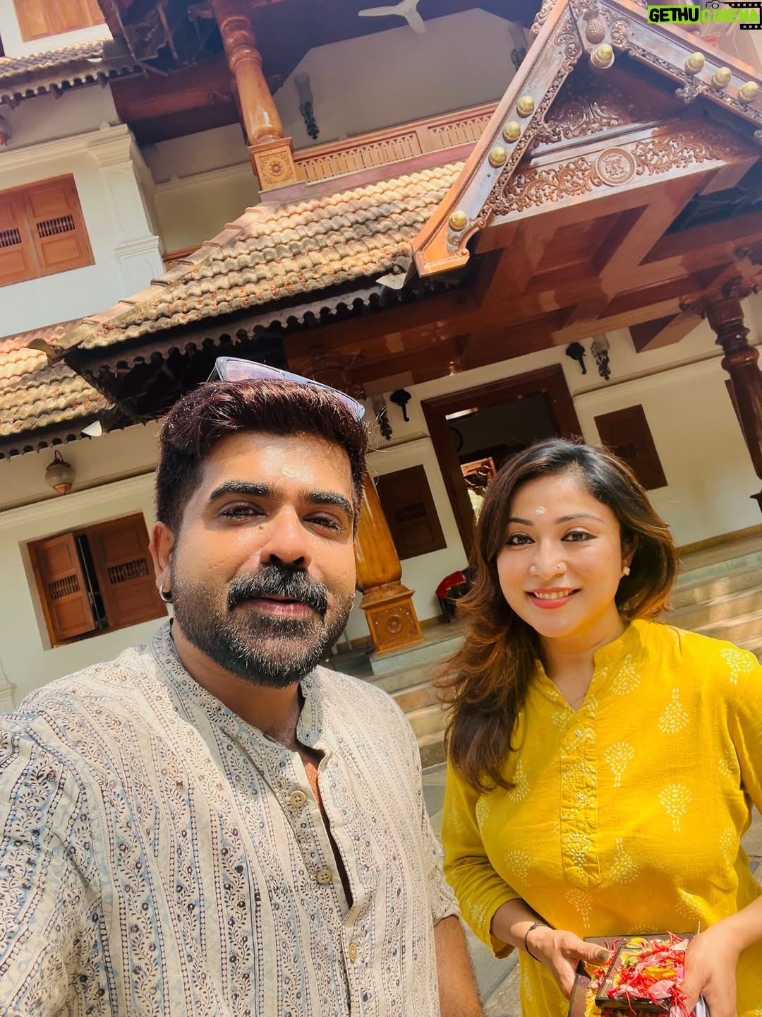 Archana Suseelan - 13.9K Likes - “Reunited and it feels so good! 🎵”Back together after all these years! 🥰✨✌️@ Avanangattilkalari Sree Vishnumaya Temple 🙏

#bestie #friendsforlife❤️ #friendsforever❤️