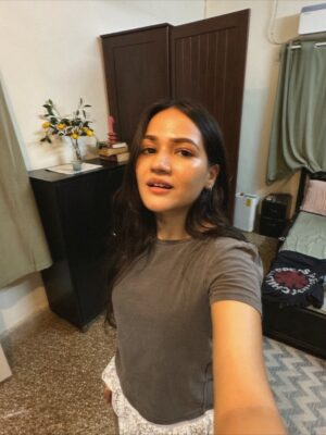 Ayesha Kaduskar Instagram - camera crumbs ft major throwback