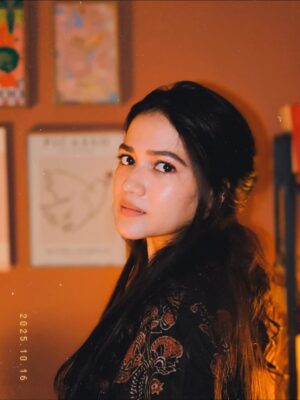 Ayesha Kaduskar Instagram - 🪴