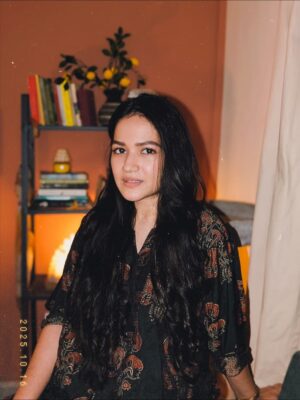 Ayesha Kaduskar Instagram - 🪴