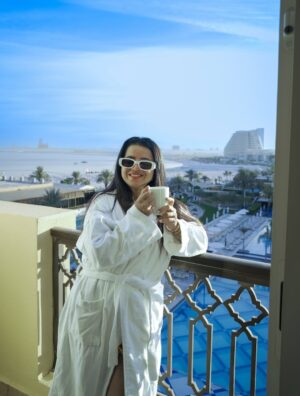 Bhavini Purohit Instagram - Imagine a vacation where you don’t check prices, menus or bills 🍹🍽️
Welcome to Rixos Bab Al Bahr, Ras Al Khaimah ✨

An all-inclusive resort with:
• A private beach
• Stunning pools
• Spa days on repeat
• Multiple restaurants & bars
• Unlimited food & drinks

Just relax, indulge and enjoy the views.
.
#VisitRasAlKhaimah #love #travel #trend #luxury