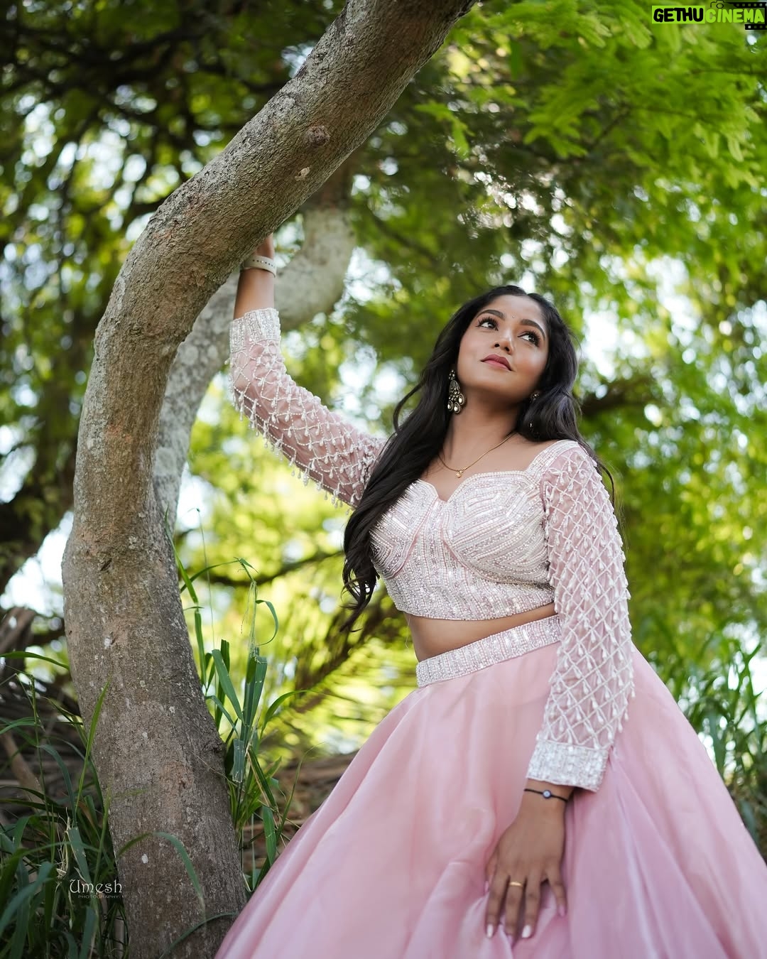 Bhavya Gowda - 108.1K Likes - #throwbackpicture 
Outfit by: @rentyourlook_by_chandangowda 
Captured by: @umesh__photography___ 
MUA: @makeoverby_divyagowda 
Hairstyle by: @artistry_by_pushpa 
Earrings by: @thespatika 

#bg #bhavya #bhavyagowda #bhavyagowda670