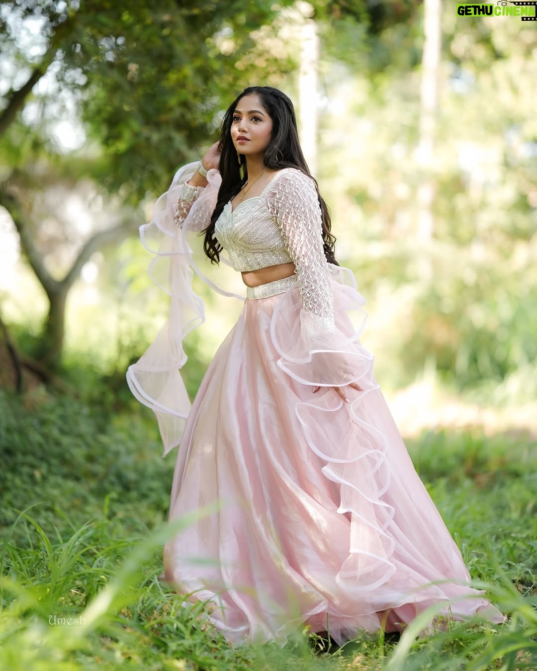 Bhavya Gowda - 108.1K Likes - #throwbackpicture 
Outfit by: @rentyourlook_by_chandangowda 
Captured by: @umesh__photography___ 
MUA: @makeoverby_divyagowda 
Hairstyle by: @artistry_by_pushpa 
Earrings by: @thespatika 

#bg #bhavya #bhavyagowda #bhavyagowda670